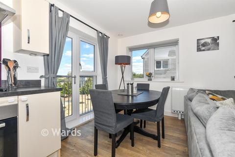 2 bedroom flat for sale, Cedar House, Tunbridge Wells TN2