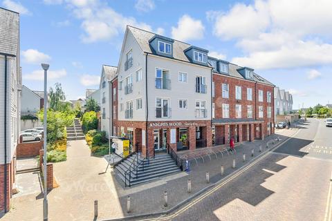2 bedroom flat for sale, Cedar House, Tunbridge Wells TN2
