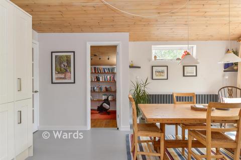 3 bedroom detached house for sale, Bayview Road, Kingsdown, Kent