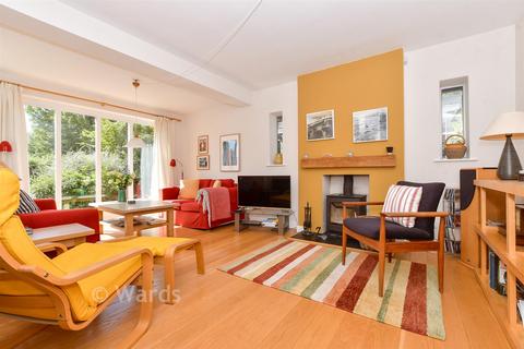 3 bedroom detached house for sale, Bayview Road, Kingsdown, Kent