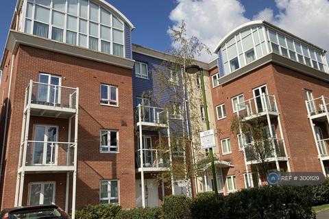 2 bedroom flat to rent, Pumphouse Crescent, Watford, WD17