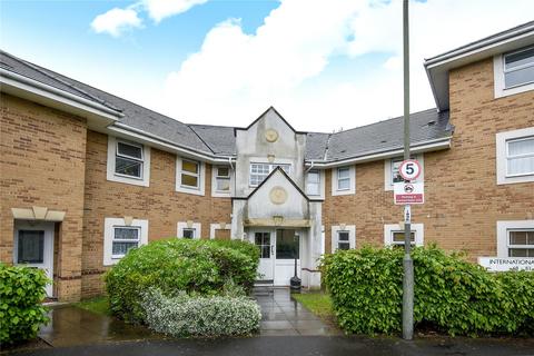 2 bedroom apartment for sale, International Way, Sunbury-On-Thames