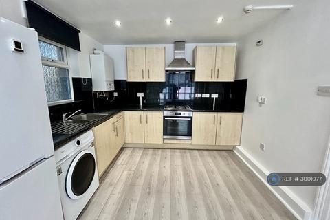 1 bedroom flat to rent, Whitworth Road, London, SE25