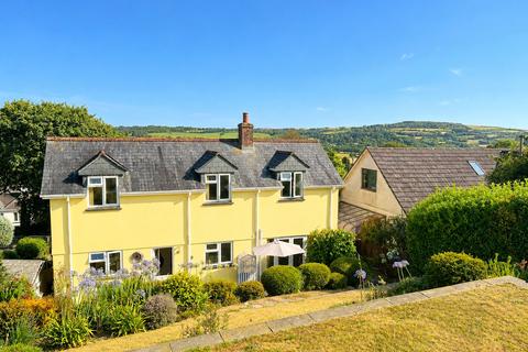 4 bedroom detached house for sale, Crabtree Lane, Bodmin, Cornwall, PL31