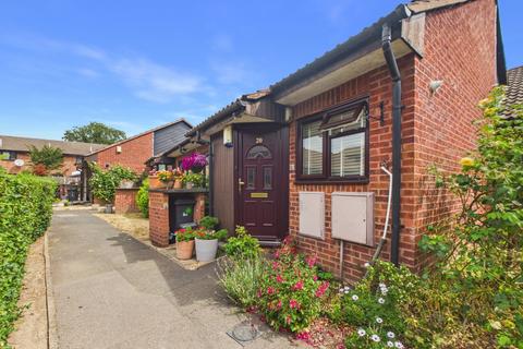 2 bedroom bungalow for sale, The Oaks, Kimberley Close, Langley, Berkshire, SL3
