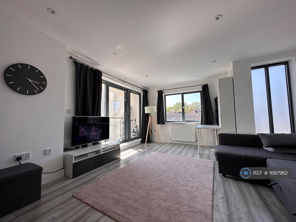 House in London - View 4