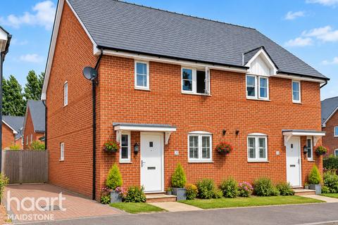 3 bedroom semi-detached house for sale, Hengist Drive, AYLESFORD