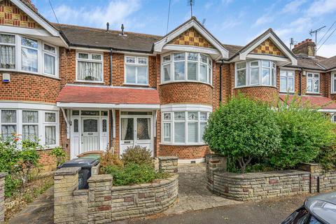 Woodview Avenue, Chingford