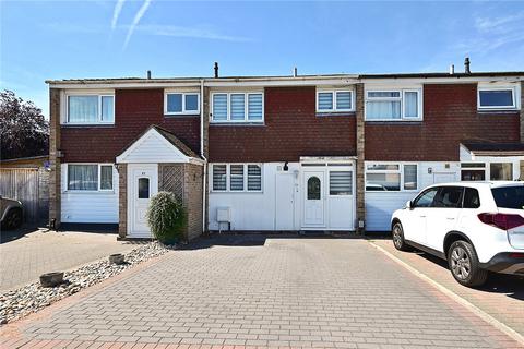 3 bedroom terraced house for sale, Shepherds Walk, Farnborough GU14