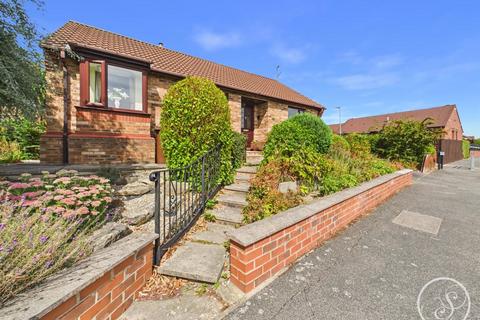 2 bedroom detached bungalow for sale, Temple Grove, Leeds