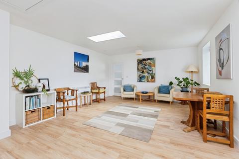 1 bedroom flat for sale, Brutus Centre, Totnes, Devon, TQ9