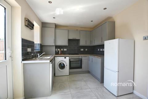 3 bedroom terraced house to rent, Holly Cottage Mews, Uxbridge, UB8