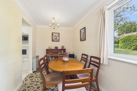 2 bedroom flat for sale, Black Moss Lane, Hillside Court Black Moss Lane, L39