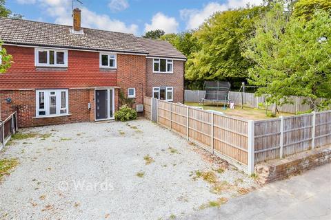undefined, Troys Mead, Maidstone ME17