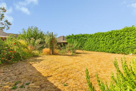2 bedroom detached bungalow for sale, Oundle Road, Thrapston, Kettering