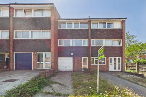 5 bedroom terraced house for sale, Hillbrow, Reading, Berkshire, RG2