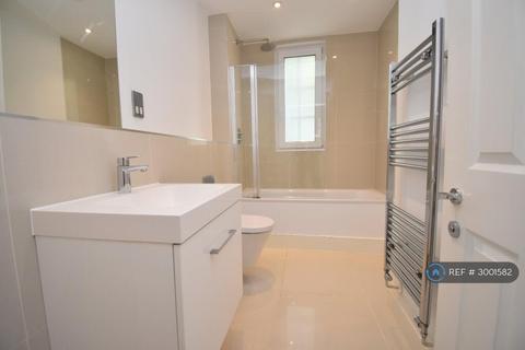 1 bedroom flat to rent, Sunbury Street, London, SE18