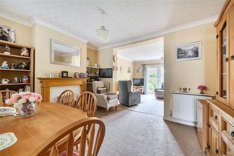 2 bedroom bungalow for sale, Beresford Avenue, London, N20