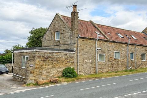 2 bedroom end of terrace house for sale, Whitby YO22
