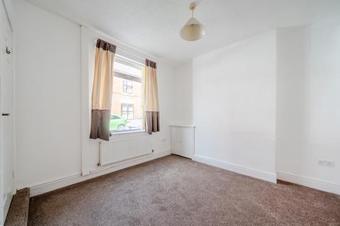 2 bedroom terraced house for sale, Cherry Road, Chester, Cheshire