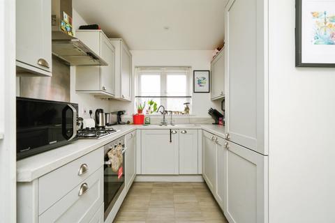3 bedroom semi-detached house for sale, Blackthorn Road, WANTAGE