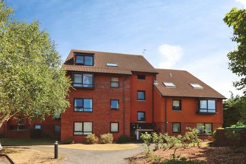 1 bedroom flat for sale, Marina Gardens, Bristol, Somerset, BS16