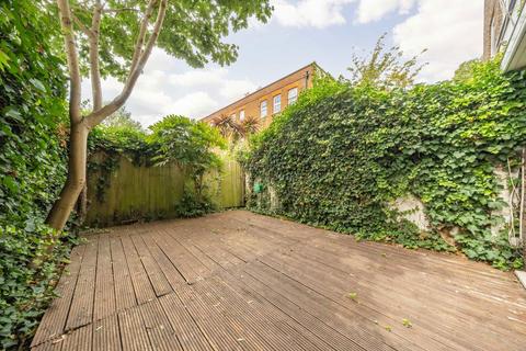 4 bedroom house to rent, Grove End Road, London NW8