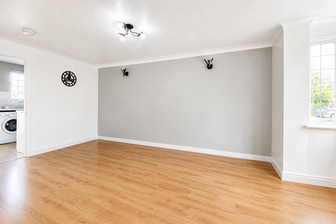 2 bedroom semi-detached house for sale, Tavistock Gardens, Farnborough, Hampshire