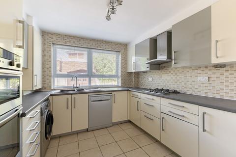 2 bedroom flat for sale, Gleneagles, Stanmore, HA7