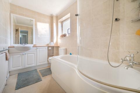 3 bedroom detached bungalow for sale, Rudgeway, Evenley, NN13