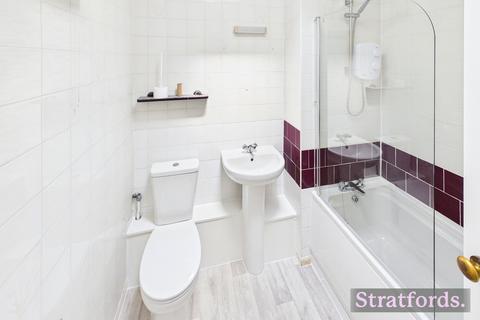 2 bedroom apartment to rent, Cambridge Street, Bletchley, MK2