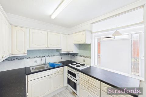 2 bedroom apartment to rent, Cambridge Street, Bletchley, MK2