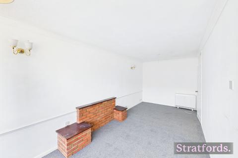 2 bedroom apartment to rent, Cambridge Street, Bletchley, MK2