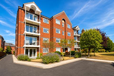 2 bedroom apartment for sale, Berkley Court, Southport PR9