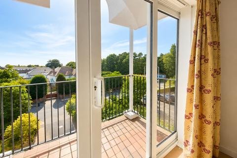 2 bedroom apartment for sale, Berkley Court, Southport PR9
