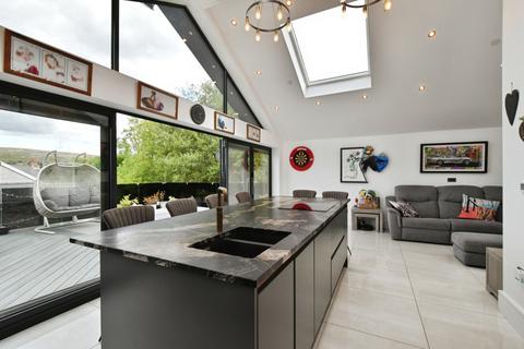 3 bedroom detached house for sale, Park Lane, Ammanford SA18