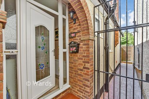 2 bedroom detached bungalow for sale, Dallin Road, Bexleyheath DA6