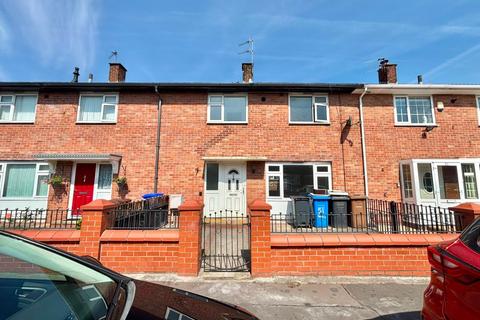 2 bedroom detached house to rent, Gerald Road, Salford M6