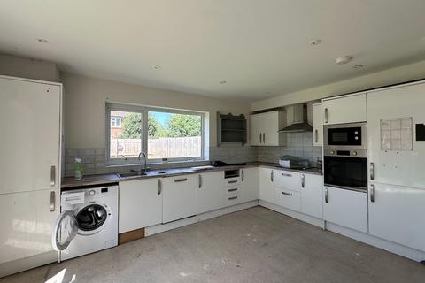 3 bedroom end of terrace house for sale, Scott Drive, Ormskirk L39