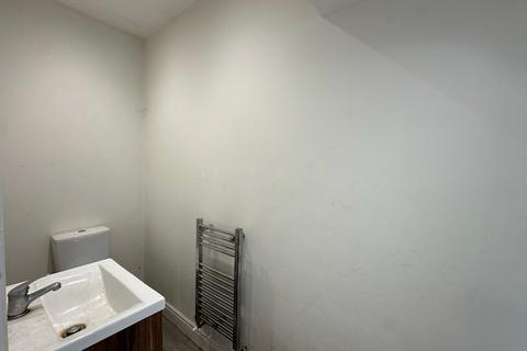 3 bedroom end of terrace house for sale, Scott Drive, Ormskirk L39