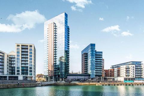 2 bedroom apartment to rent, The Hawkins Tower, Ocean Way SO14