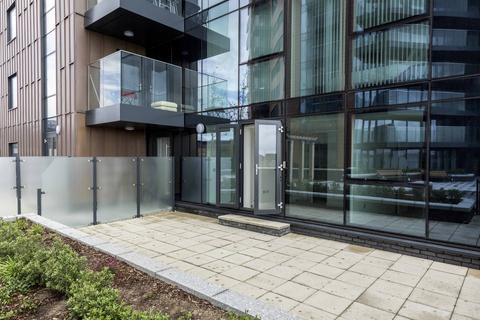 2 bedroom apartment to rent, The Hawkins Tower, Ocean Way SO14