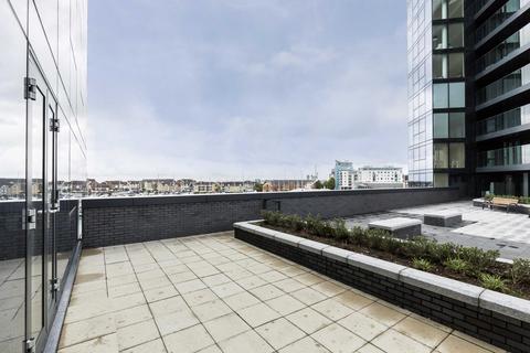 2 bedroom apartment to rent, The Hawkins Tower, Ocean Way SO14