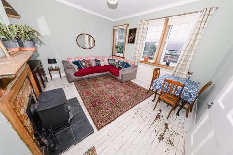 3 bedroom semi-detached house for sale, Strathore Road, Strathore, Thornton