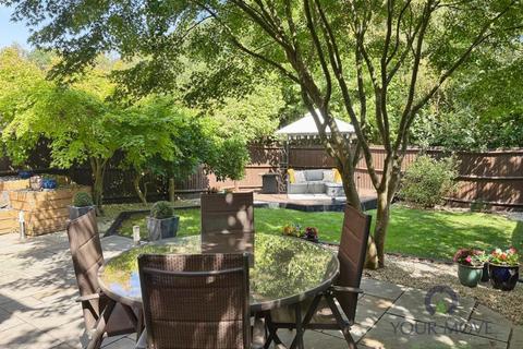 4 bedroom detached house for sale, Buckingham Road, Leicestershire LE67