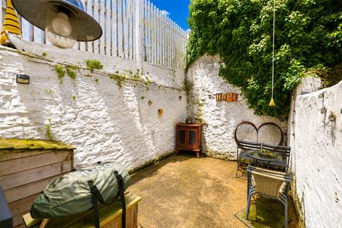 2 bedroom terraced house for sale, Barnstaple Street, Bideford, Devon