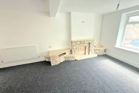 3 bedroom end of terrace house to rent, Gaen Street, Abertillery, NP13