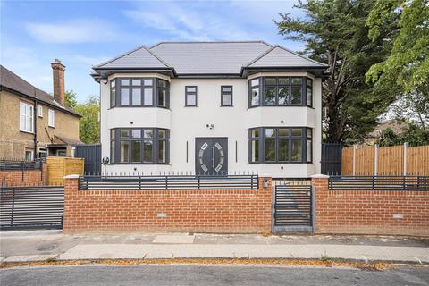 Gloucester Road, Barnet, EN5