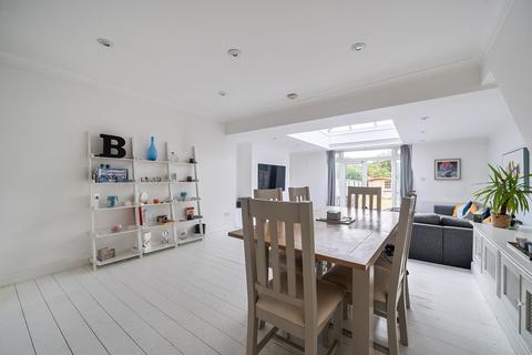2 bedroom end of terrace house for sale, Ridgeview Close, Barnet, EN5