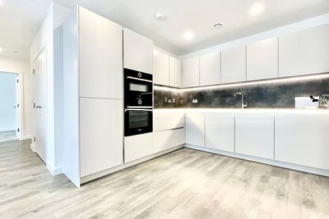 undefined, Streamdale Road, London W3
